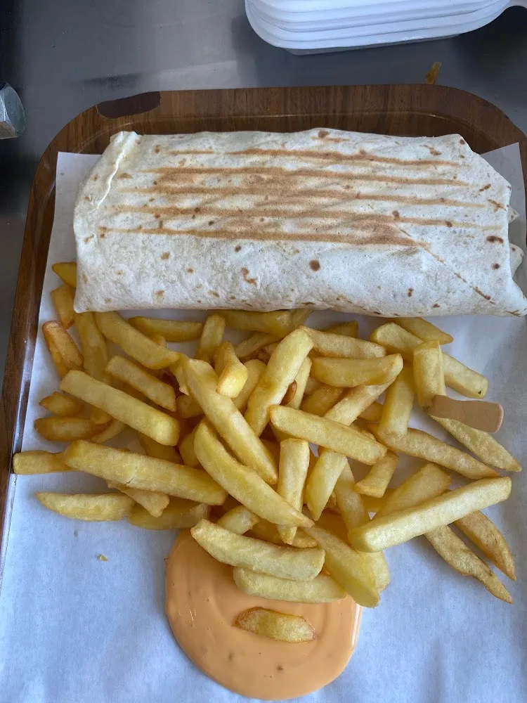 Tous Nos Tacos Sont Garnis